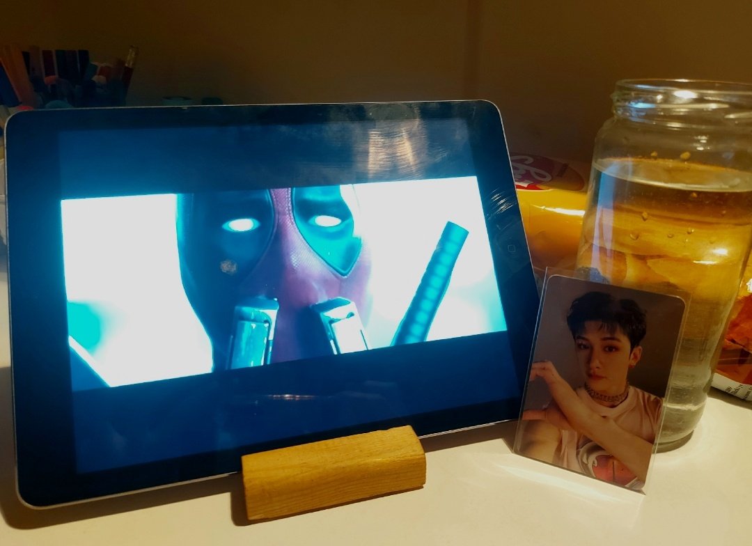 lixotixoo's tweet photo. Chanimla izlemesi daha zevkliydi yine unutmayacağım güzel bir anı oldu. O kadar yorgunluğa rağmen gelip bizimle film izlediğin için teşekkürler Chan❣️
#DeadPoolWithChan
#StaysMaximumEffort https://t.co/xYcMFd5Cqn