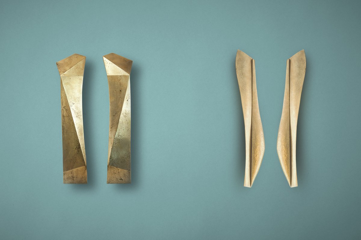 Bauerware's tweet image. Christmas Eve, all is quiet, but in the New Year, maybe get that look you wanted?  Check out Bauerware for our quality kitchen cabinet hardware options. Book your appointment at bauerwaresf.com.