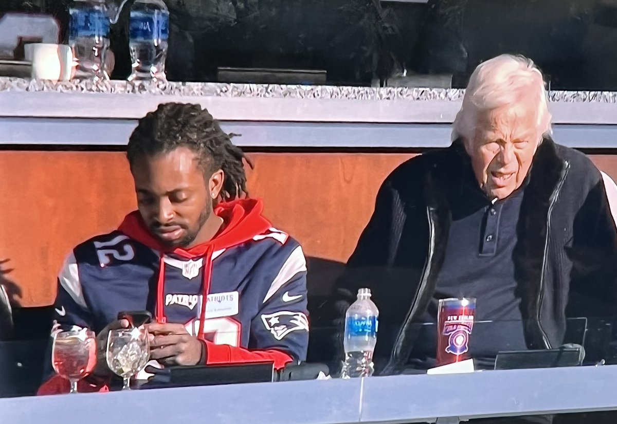 Robert Kraft got homeboy in the owner’s suite drinking the good stuff. That’s wassup. The brother deserved it.