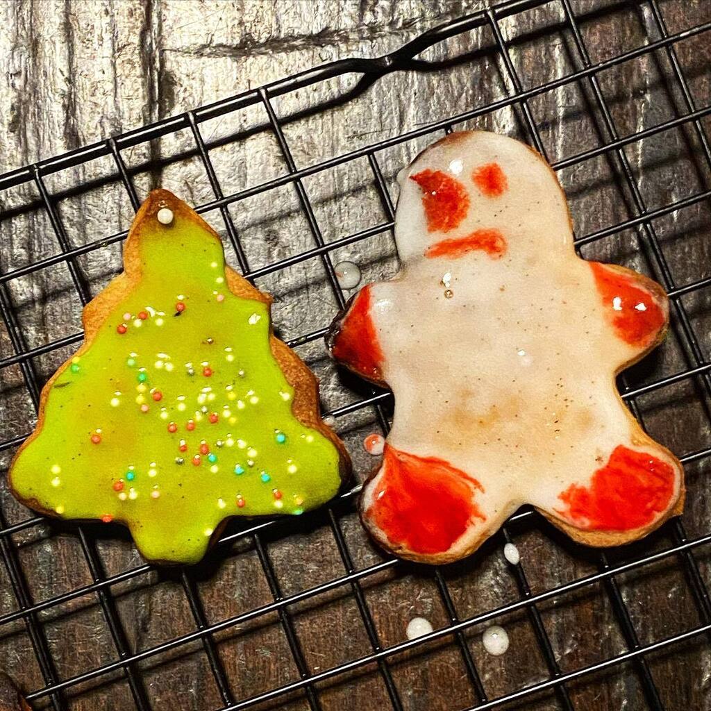 Merry Christmas to all!
Hope your cookies are looking less radioactive than ours!
#christmas #florence #cookiesMerry Christmas to all!
Hope your cookies are looking less radioactive than ours!
#christmas #florence #cookies