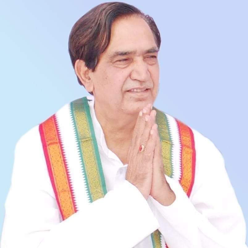 मेरे जन्मदिन पर आप सभी शुभचिंतकों की तरफ़ से दूरभाष, सोशल मीडिया एवं अन्य माध्यमों से मिले अपार प्यार, स्नेह, विश्वास व आशीर्वाद के लिए हृदय से आभार। 
मुझे पूर्ण विश्वास है की आप सभी का ईसी तरह प्यार, स्नेह व आशीर्वाद सदैव मुझे ऐसे ही मिलता रहेगा।