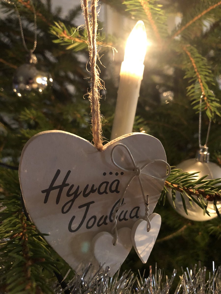 Hyvää ja Rauhallista Joulua! 🎅🏻 #joulurauha #joulu
