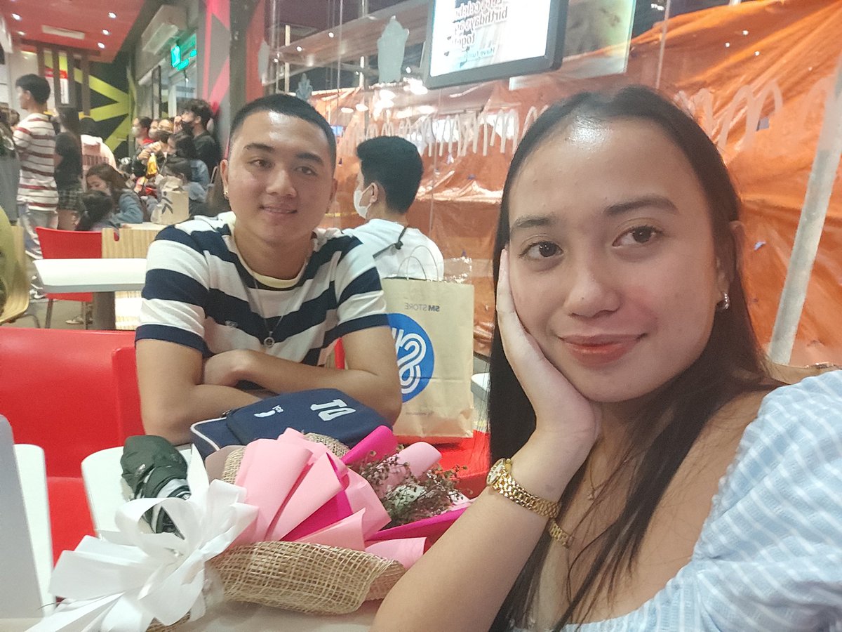 Mikrobio_'s tweet photo. Iloveyousomuchh☺️♥️ https://t.co/vTRSt98UpI