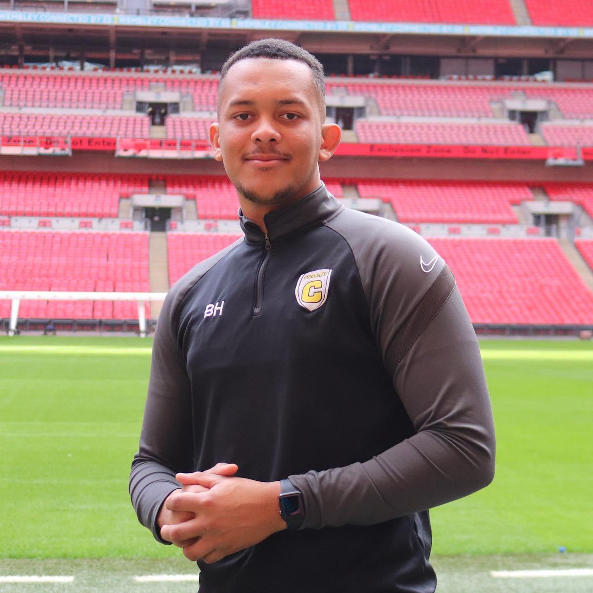 Lee (@leejones_52) on Twitter photo On Thursday we lost Ben, very suddenly at the age of 22. He was a huge <a href="/Arsenal/">Arsenal</a> fan and he would often remind me (I support Spurs)๐
I would love it, and I know he would, if we could get a minutes applause for him at the Emirates on Monday in the 22nd minute.
Please retweet ๐ On Thursday we lost Ben, very suddenly at the age of 22. He was a huge <a href="/Arsenal/">Arsenal</a> fan and he would often remind me (I support Spurs)๐
I would love it, and I know he would, if we could get a minutes applause for him at the Emirates on Monday in the 22nd minute.
Please retweet ๐