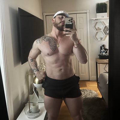 J_jolux's tweet photo. #NewProfilePic https://t.co/LQboa061qX