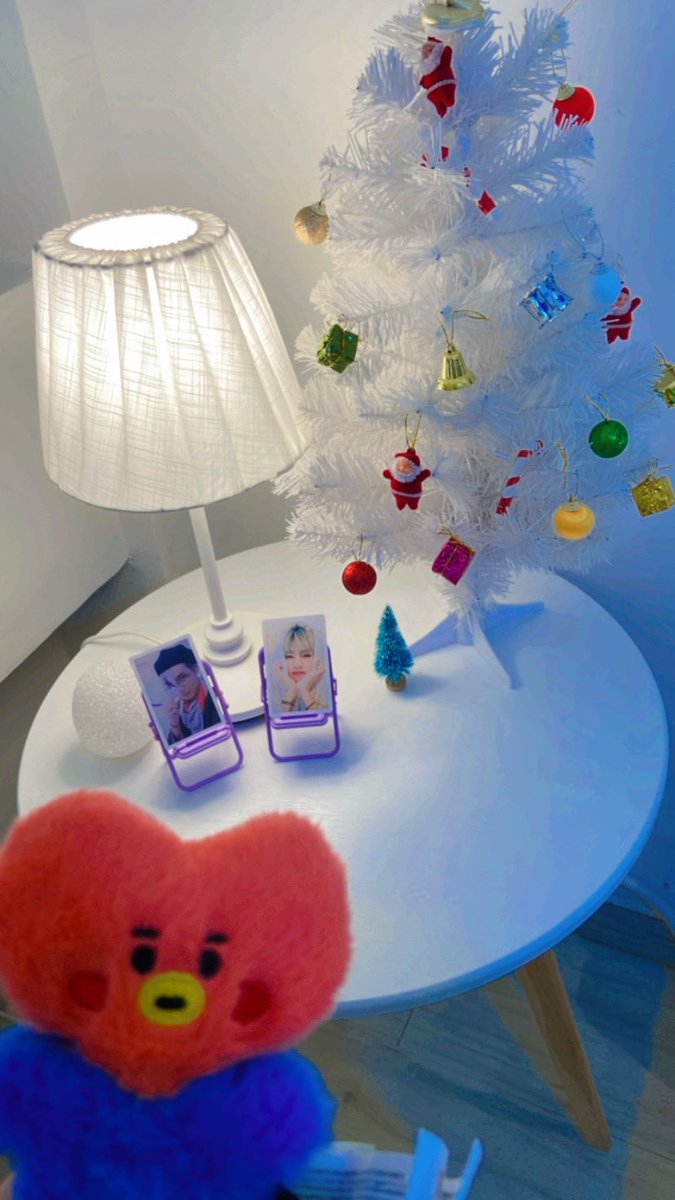 JungTae_7's tweet image. งานนี้ก็น่ารัก🤏🏻🤏🏻 #Christmastreewithtinyboy