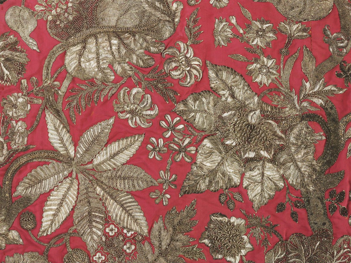 Happy almost Christmas! This 1740-5 embroidered mantua from the <a href="/V_and_A/">V&A</a> feels so festive. It’s extra special because we know who stitched it: the train is signed “Rec'd of Mdme Leconte by me Magd. Giles.” Leconte was a Huguenot embroideresses who worked in London in 1710-1746