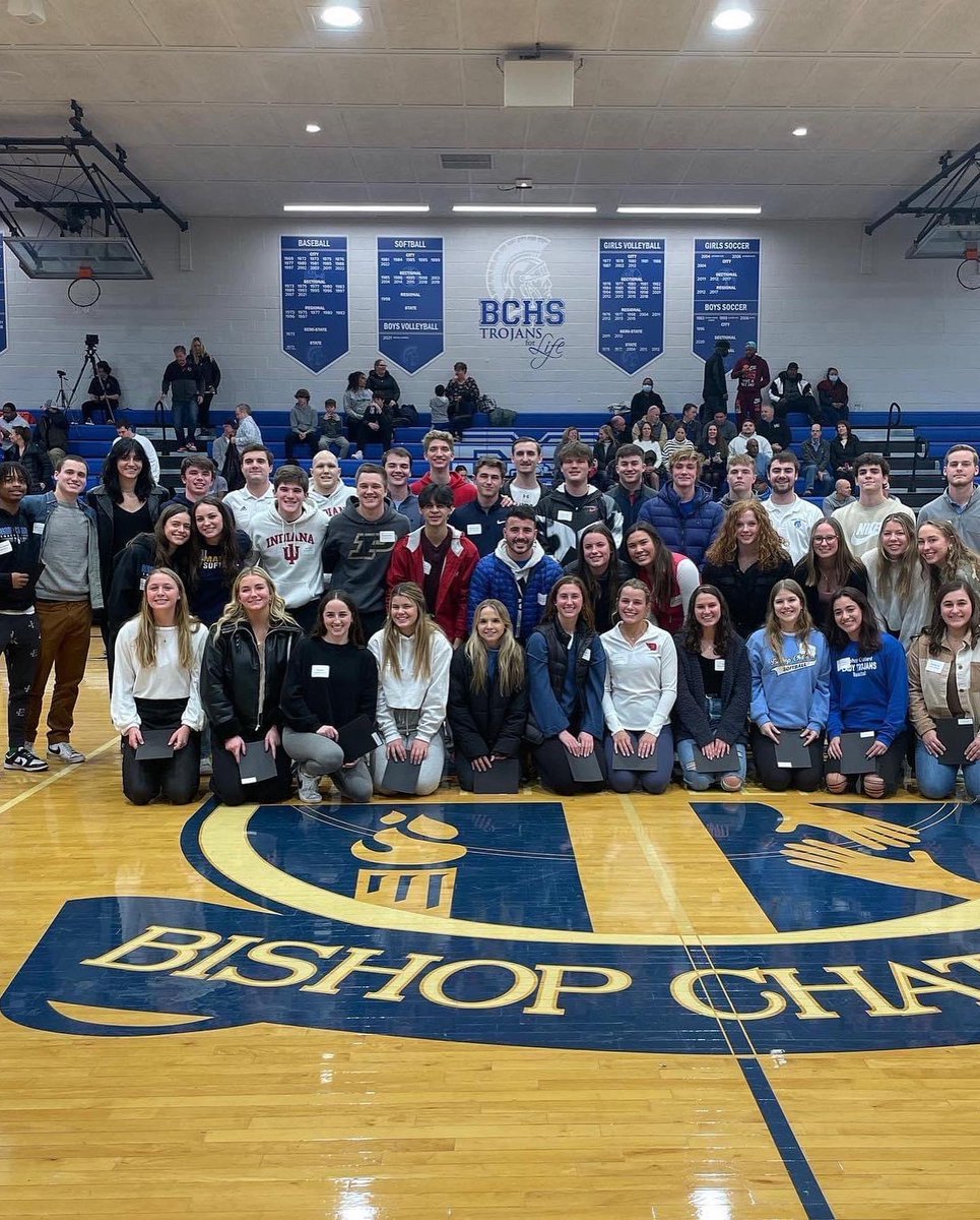HBosley5's tweet photo. Fun night this week when Nolan and his fellow classmates were inducted to the 2022 BCHS Athletic Wall of Honor! https://t.co/lx5GpzYgbB