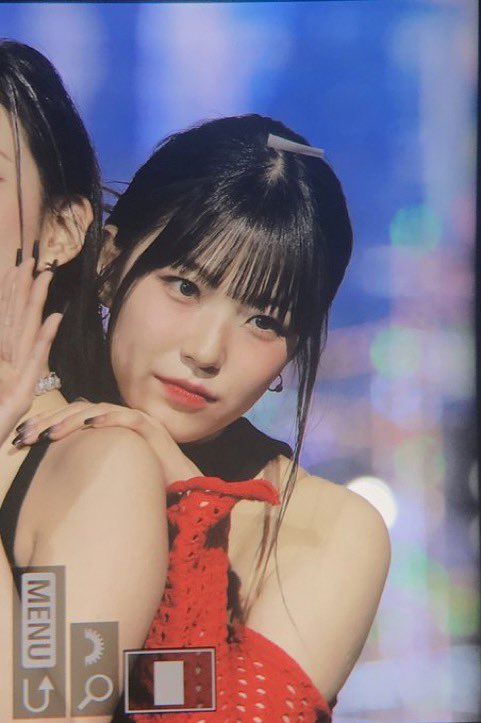 losing my mind shes the cutest