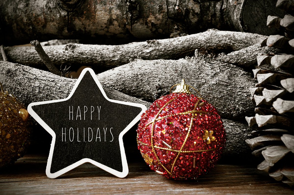 Endless hot water is the gift that keeps giving all year! Warm and cozy holiday wishes from the #Eemax family to yours!! 🎁 ☃️ ❄️ ❄️ 🎁 🎄  Eemax.com #happyholidays #tistheseason #merrychristmas #tanklesselectricwaterheater