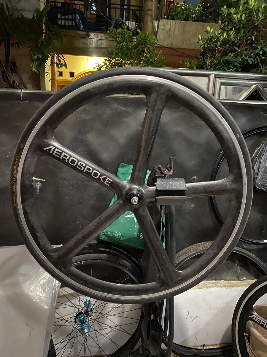 Partai Timur Bikes tweet media
