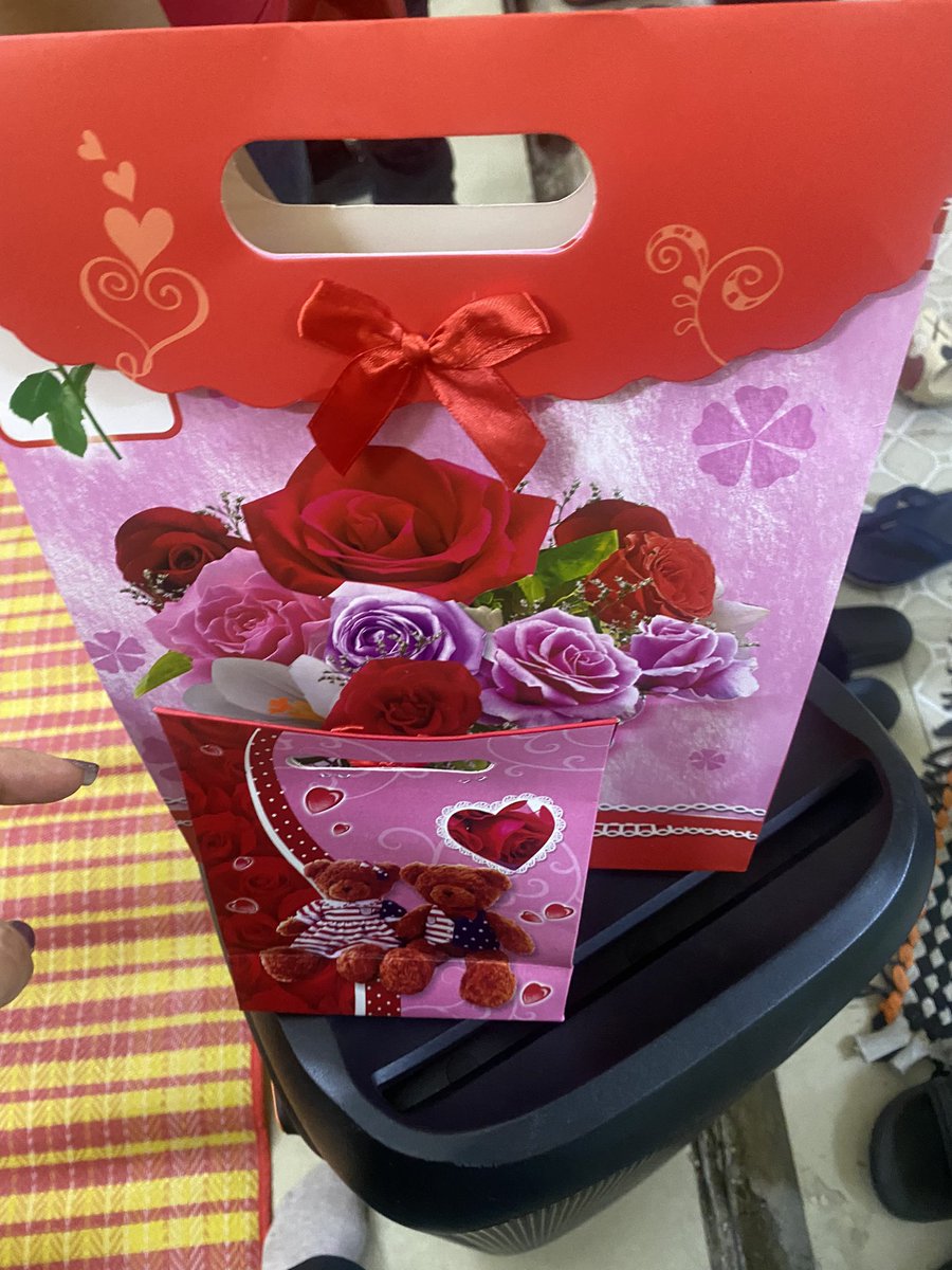 sovannrykh's tweet photo. Thanks Gift for marry X’mas 🥰 https://t.co/FbHPHm4BcE
