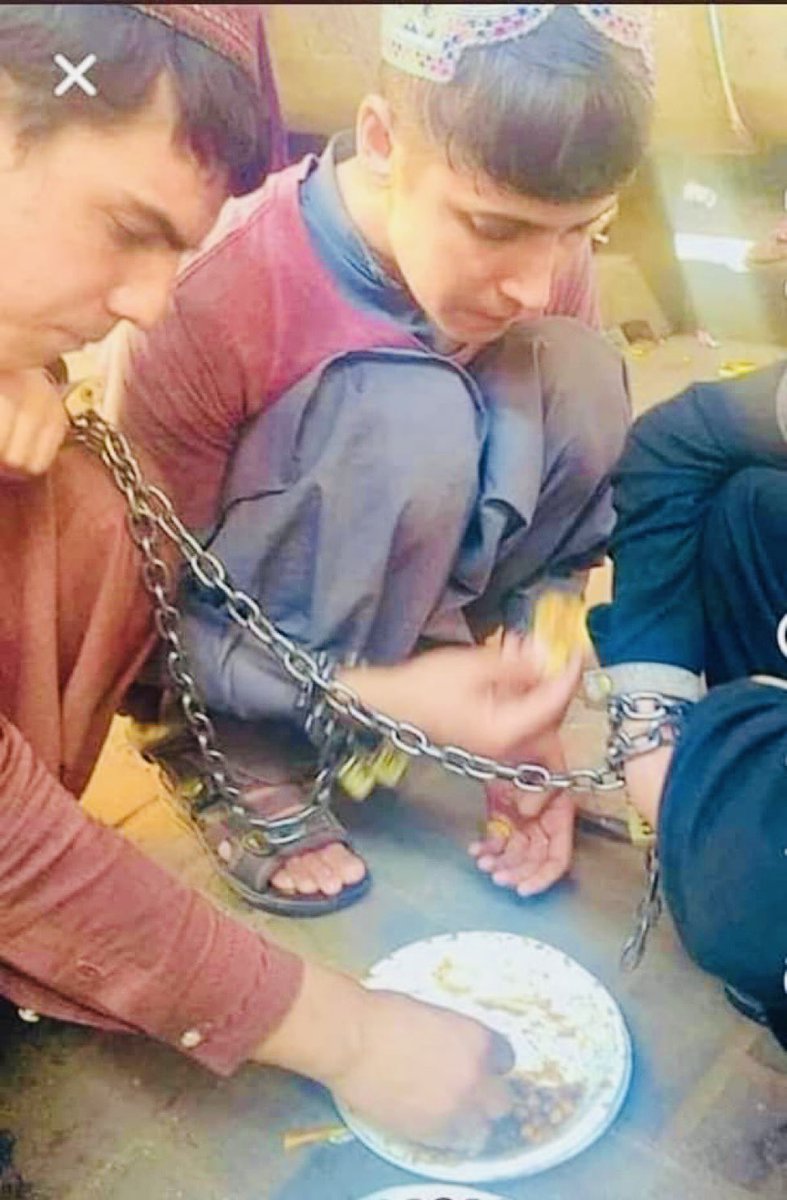 Hundreds of #Afghans in Karachi have been jailed simply because they do not have legal documents, many of whom r sick & needing treatment, including women, the elderly & infants. We request @BBhuttoZardari & @CMShehbaz govt to release these innocent Afghans as soon as possible.