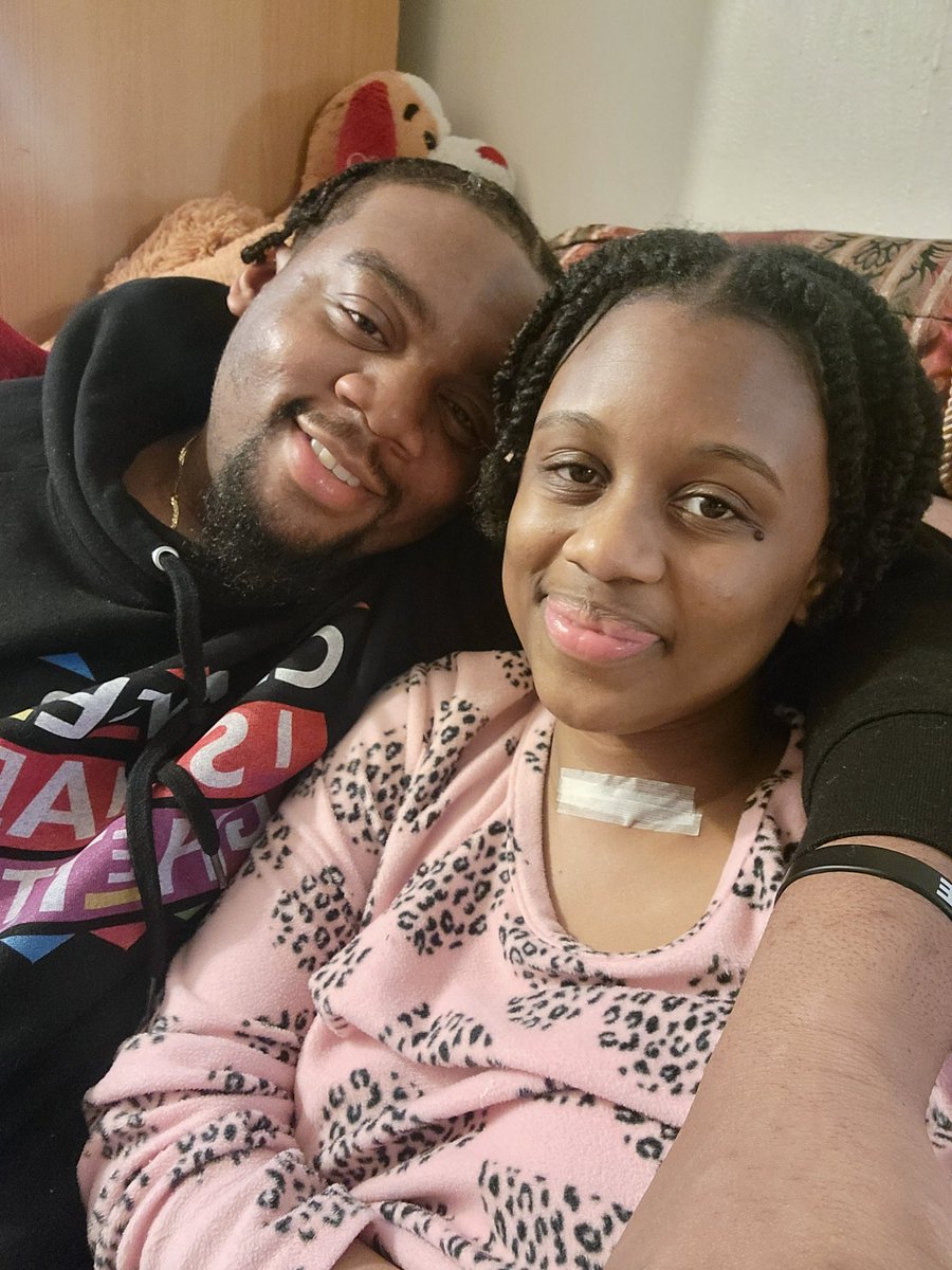 Gianina 🖤👑 tweet media