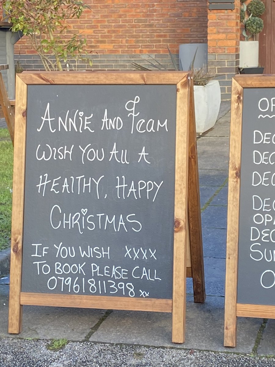 AJWoolley's tweet photo. @MarstonsPLC I booked a table several weeks ago for this evening at the Wheafsheaf Laney Green Cannock called to into the pub this afternoon to add people to the party to find out that you are closed this evening, no contact from the pub to cancel disgusting service. https://t.co/OOV9ATDeOm