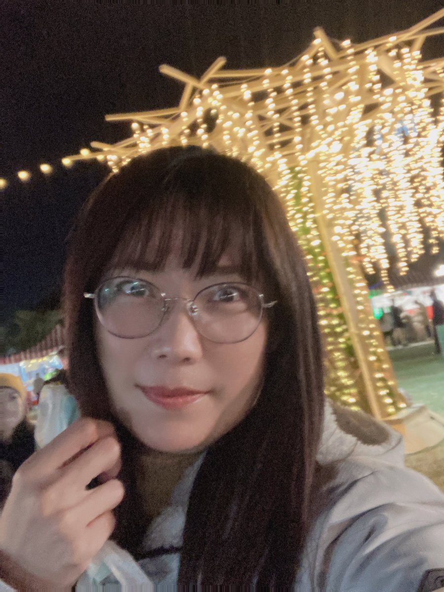 a0912522330's tweet photo. 大家～聖誕快樂🎄 https://t.co/XfZ3dtQ6mX
