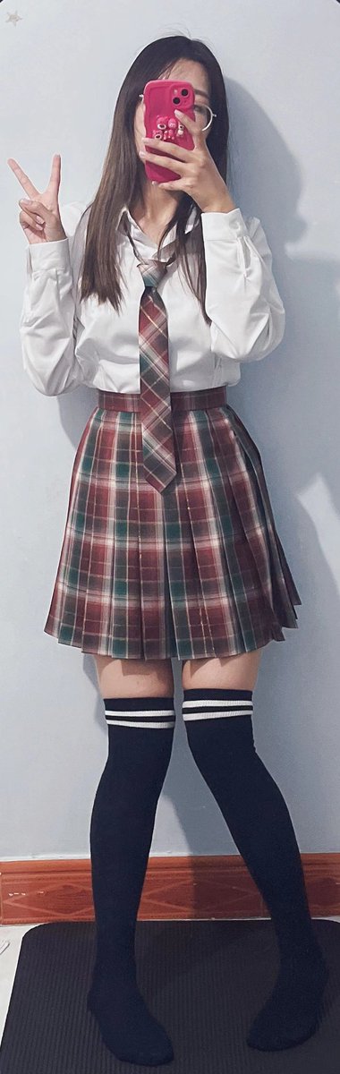 maoshiqi71's tweet photo. 平安夜快乐🎊 https://t.co/futT5ZjVho