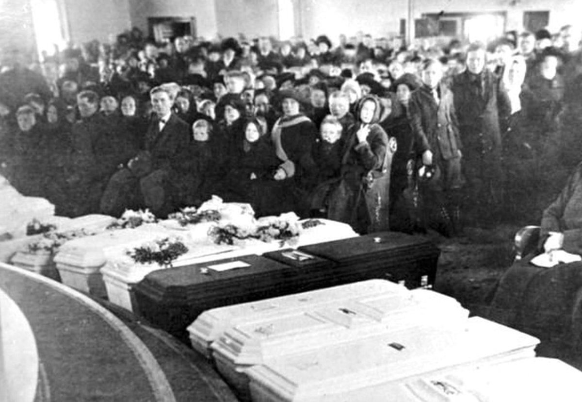 Working Class History tweet media