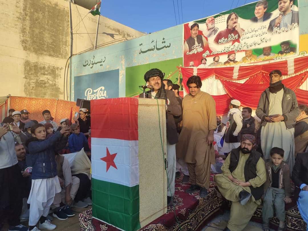 muzammilpanezai's tweet photo. د پښتونخوا ملی عوامی پارټې د ۵م قامی کانګرس ۲۷م ۲۸م دسمبر ۲۰۲۲ د تیاری په لړ کی په تختانی بای پاسی  بړبڅ  قلعه 

کی د شمولیت غونډی ته د پښتونخوا ملی عوامی پارټې صوبای سیکریټری ایم پی اې نصرالله خان زیرې وینا
#PKMAP5thCongress https://t.co/XK9IlrODmV