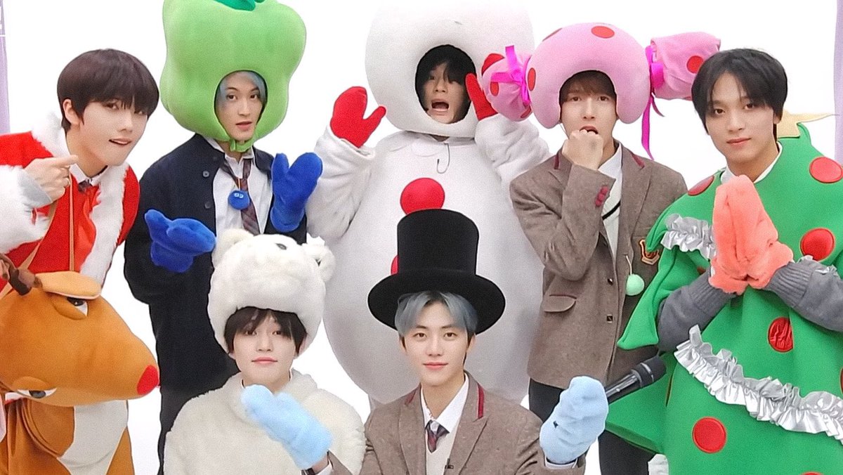 jenshaul13's tweet photo. birthmonth and holiday ga!!🎂

prizes:
1 candy album pb
1 candy album digipack(ur choice)
500 php Gcash

mechanics:
- like and rt
- reply any nct dream picture
- will end on january 1, 2023, 11:59pm
- we can discuss the shipping process through dm

Happy Holidays Everyone!!🎄💕 https://t.co/lMGRzlWvVM