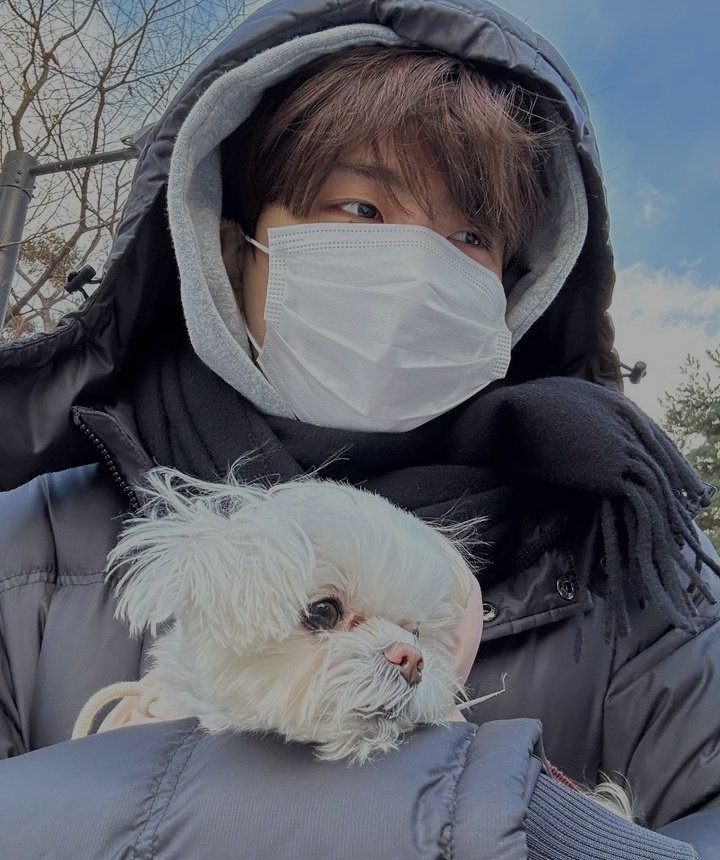 ㅤㅤㅤㅤㅤㅤㅤ
ㅤㅤ𝐈𝐍𝐒𝐓𝐀𝐆𝐑𝐀𝐌 𝐏𝐎𝐒𝐓 ⦂ 
ㅤㅤㅤ ◜ ﹫choiyunye_B

       💬 :