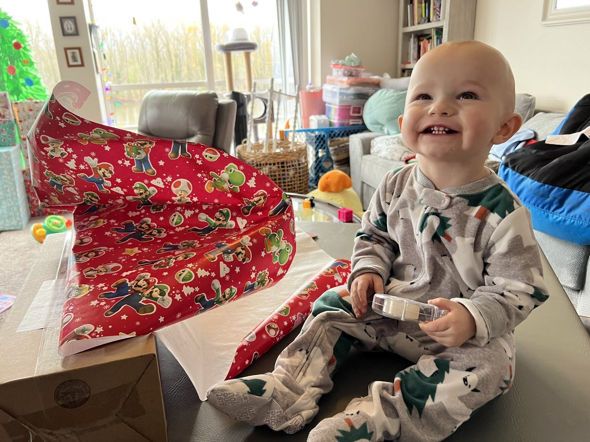 INTERNET SMASH tweet media