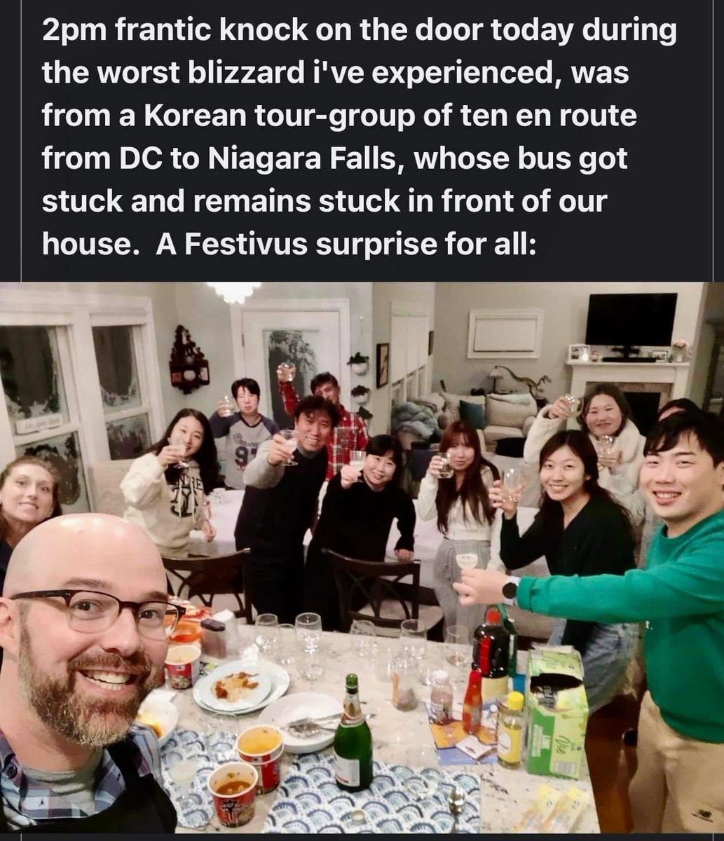 Buffalo, NY: City of Good Neighbors
❤️❤️❤️

#BuffaloBlizzard2022