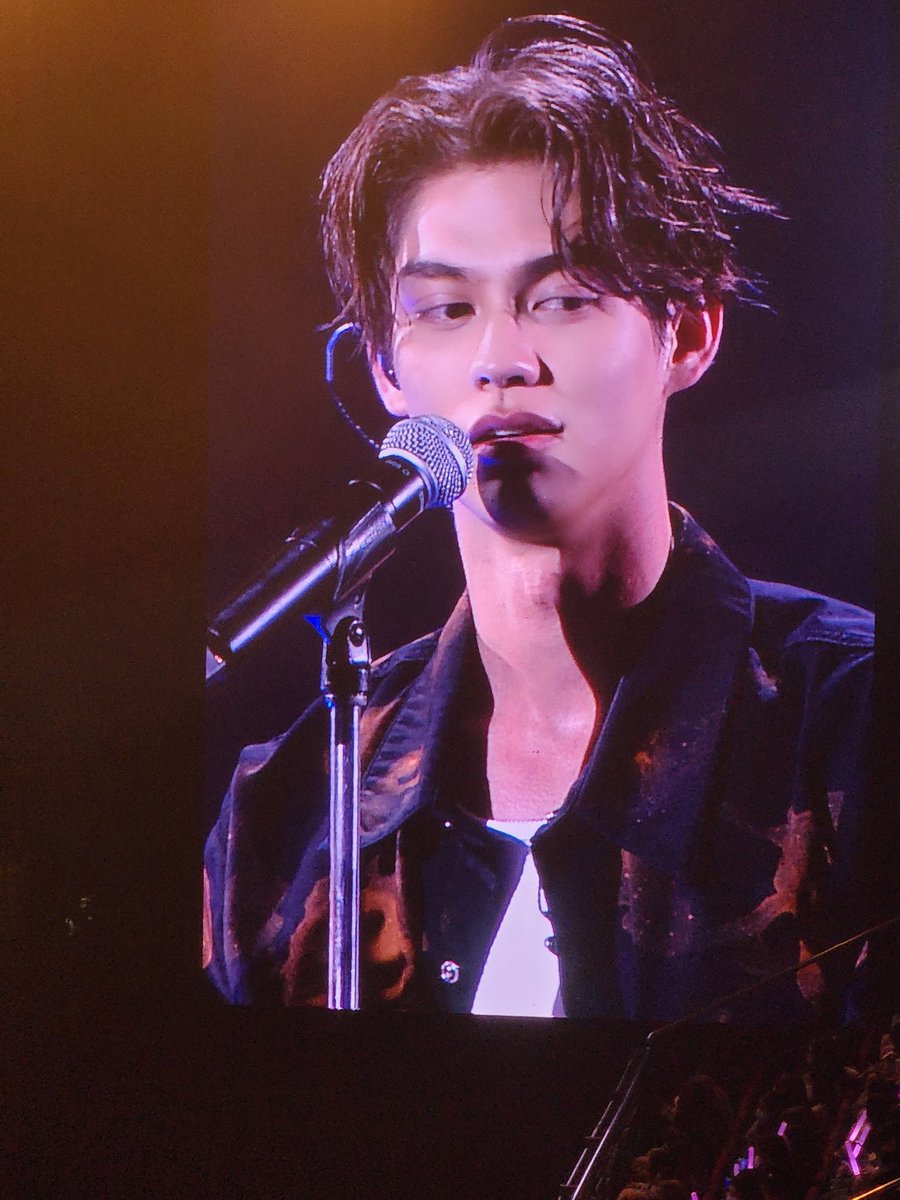 วันนี้ไบร์ทหล่อมาก
#BrightWinConcert