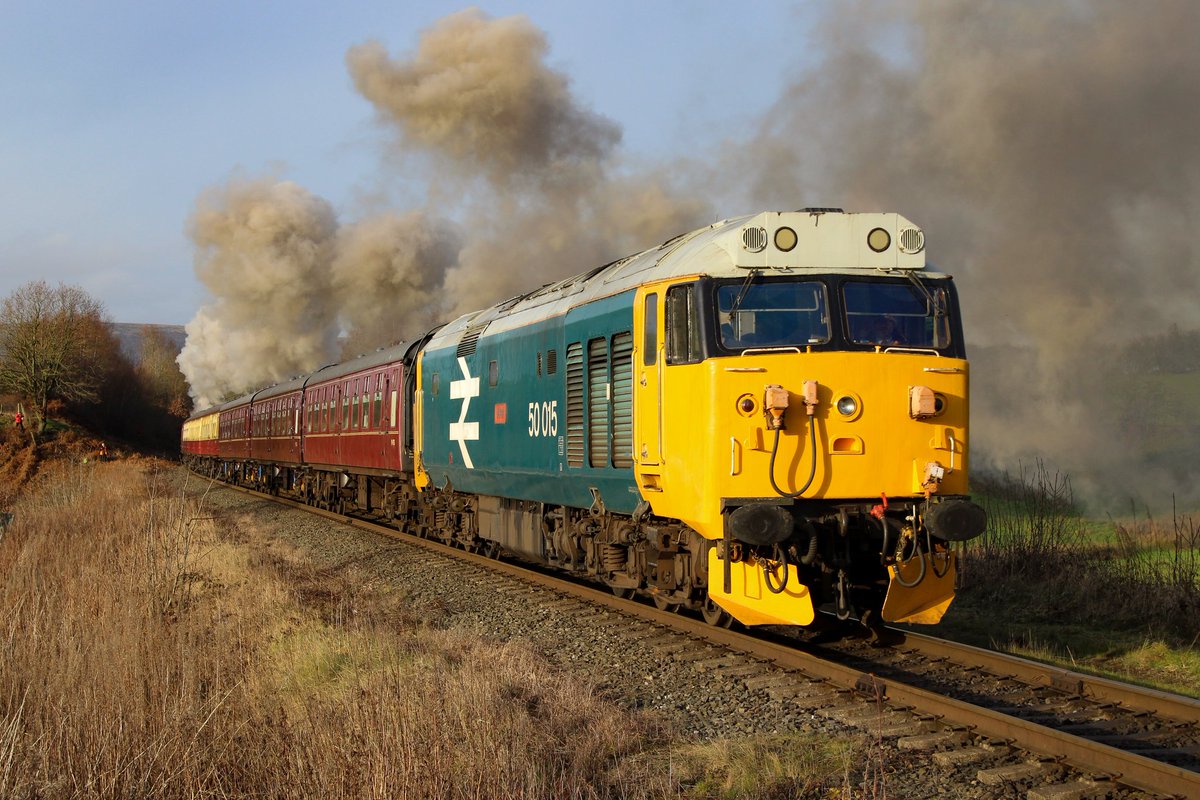50015 VALIANT looks fantastic in its British Rail large logo livery as it works the East Lancashire Railway 🎅 Stanta Specials 🎅 on Christmas Eve 🎄 photographed at Burrs Country Park. <a href="/eastlancsrly/">East Lancashire Railway</a> <a href="/elrdiesel/">ELR Diesel Group</a>