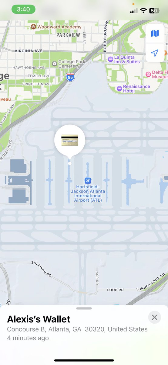 Hi <a href="/Delta/">Delta</a> <a href="/VirginAtlantic/">virginatlantic</a> where’s my bag? It’s been 3 days since you failed to put it onto my connecting flight with no updates. Thanks to my AirTags I can see it’s still where you left it - what’s next? Thanks to you no gifts under the tree for my mum this Xmas ☹️