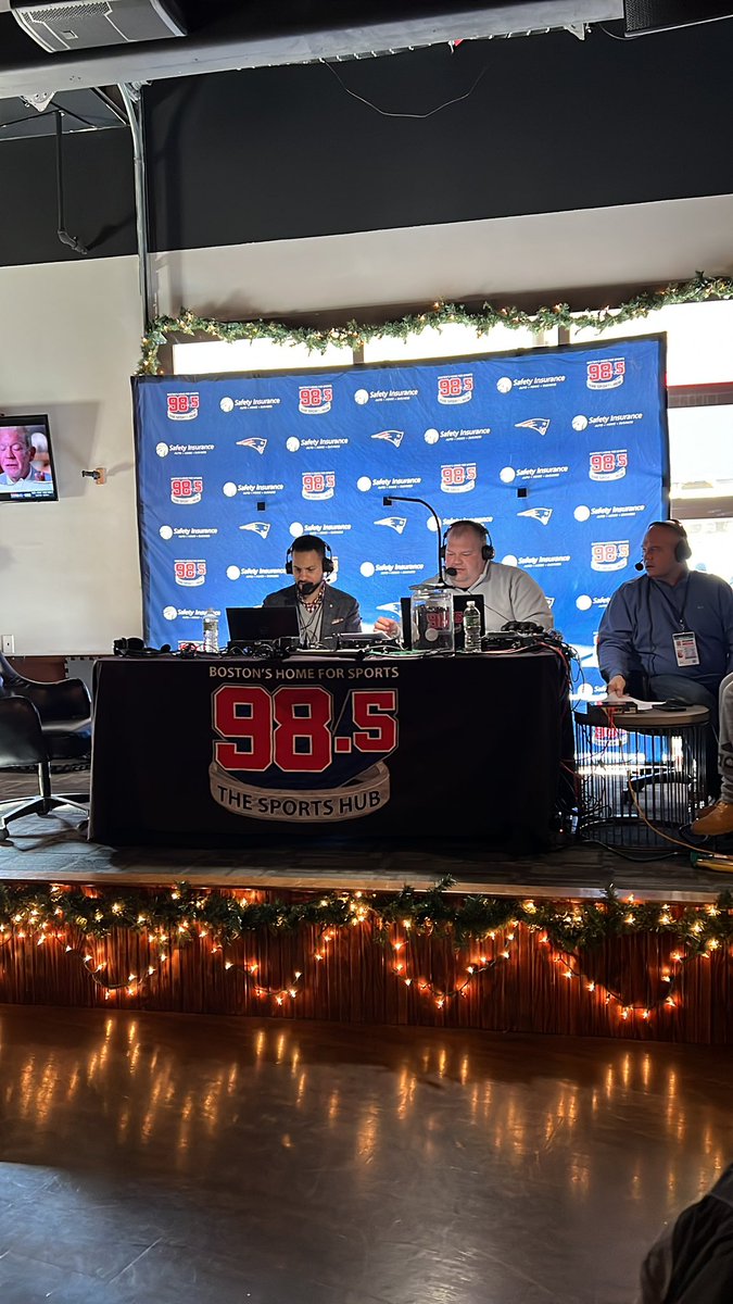 mudprincess7213's tweet photo. @985TheSportsHub let’s go pats https://t.co/xNtdi5989h