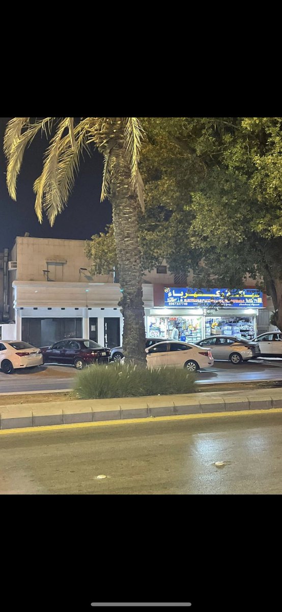 zhz_00's tweet photo. للبيع عمارة 
- في السليمانية مقابل بلدية العليا و السليمانية 
- المساحة ٥٨٠م 
- يوجد ٥ معارض و ٩ شقق 
- الدخل ٣٠٠ الف 
- البيع علي شور ٤مليون و٨٠٠
#عقارات_الرياض #الاسهم_السعودية #الاتحاد_الشباب https://t.co/KOVe4rH4NE