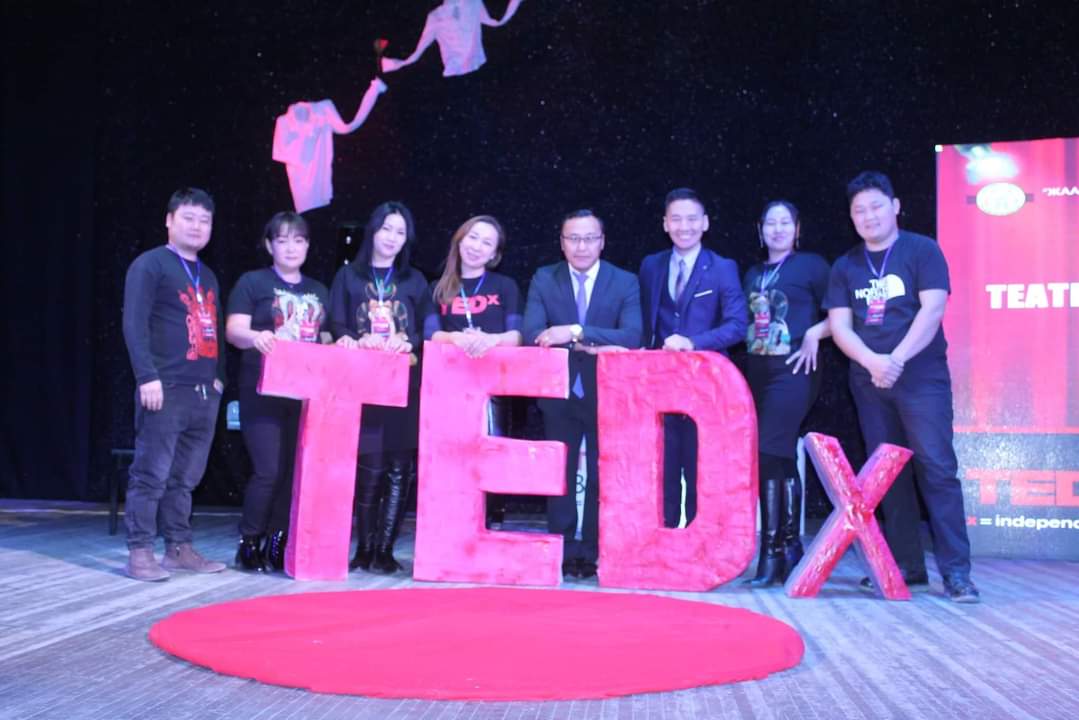 SB Bayartsogt (@teatrsb) on Twitter photo 