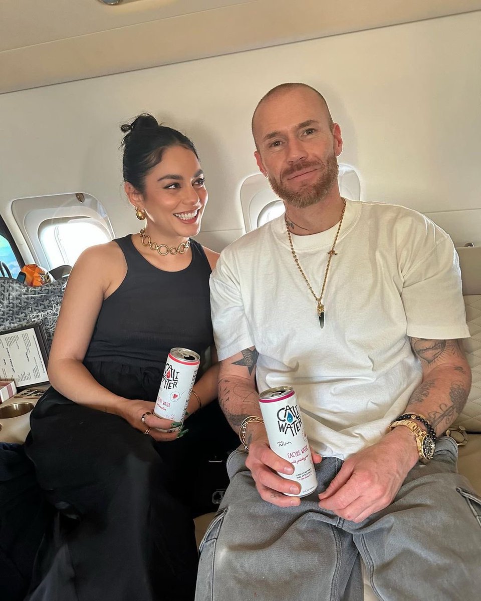 TeamHudgensNYC's tweet photo. “THE CALIWATER JET! 🛩️🌵💧. So excited about our partnership with @setjet - The sky is the limit!!! 😛 &amp; so glad @vanessahudgens &amp; I got to mark the official groundbreaking of @setjet new Las Vegas terminal. #caliwater #setjet” https://t.co/0hYz56GXHY