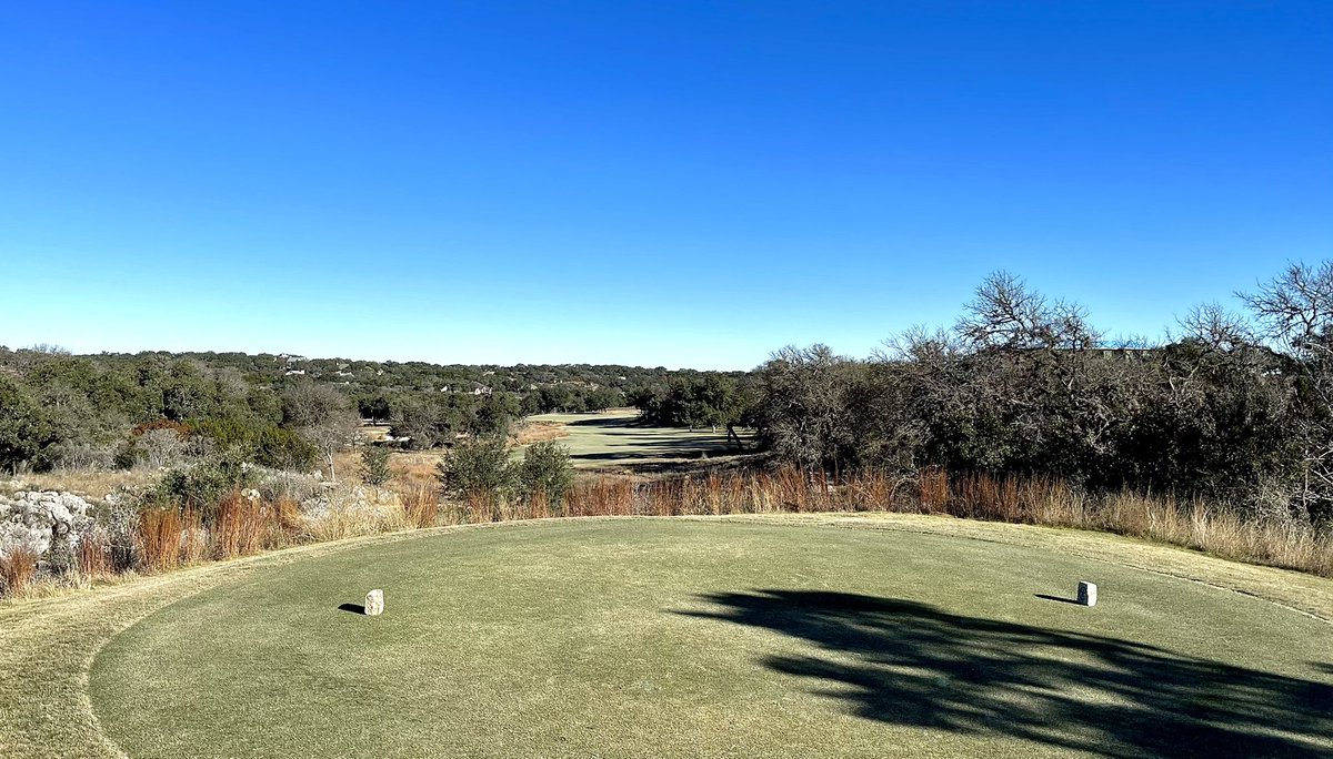 Chilly 15° this morning!  Course is closed for the day.  Have a warm, Merry Christmas Eve 🎄 #christmas #holidayattheranch