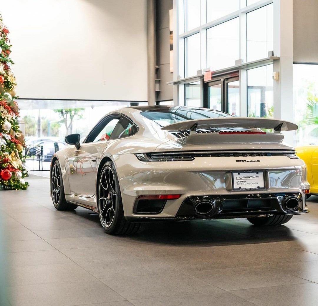 PorscheCIub's tweet image. All I want for Christmas
