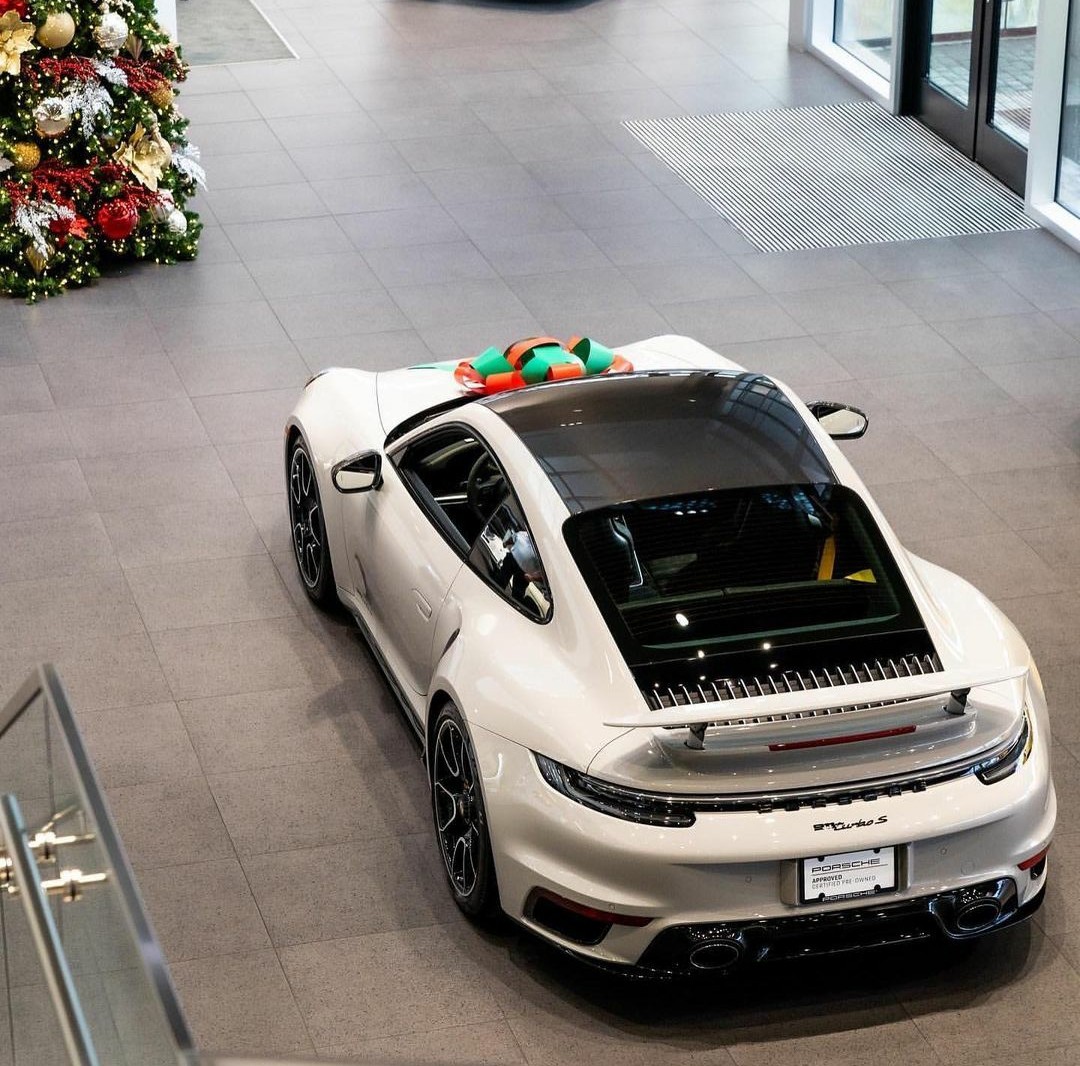 PorscheCIub's tweet image. All I want for Christmas