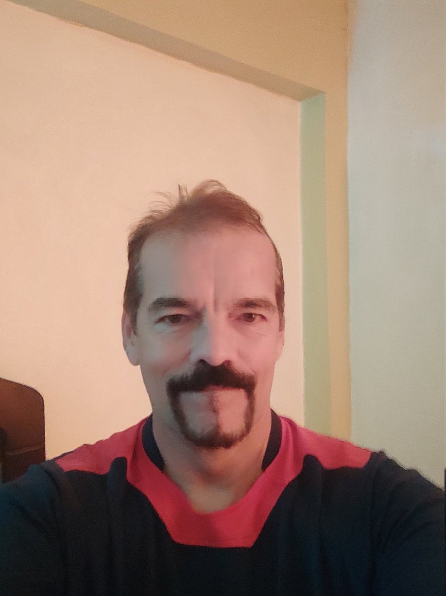 Deseando para mí Venezuela amada y para todos mis hermanos, mucha salud y bienestar, q nuestras obras nos llenen d gran regocijo cuando se trata d escuchar y atender a quienes nos necesitan,q brille en nuestro corazón los momentos compartidos en humildad y bondad, se les quiere.