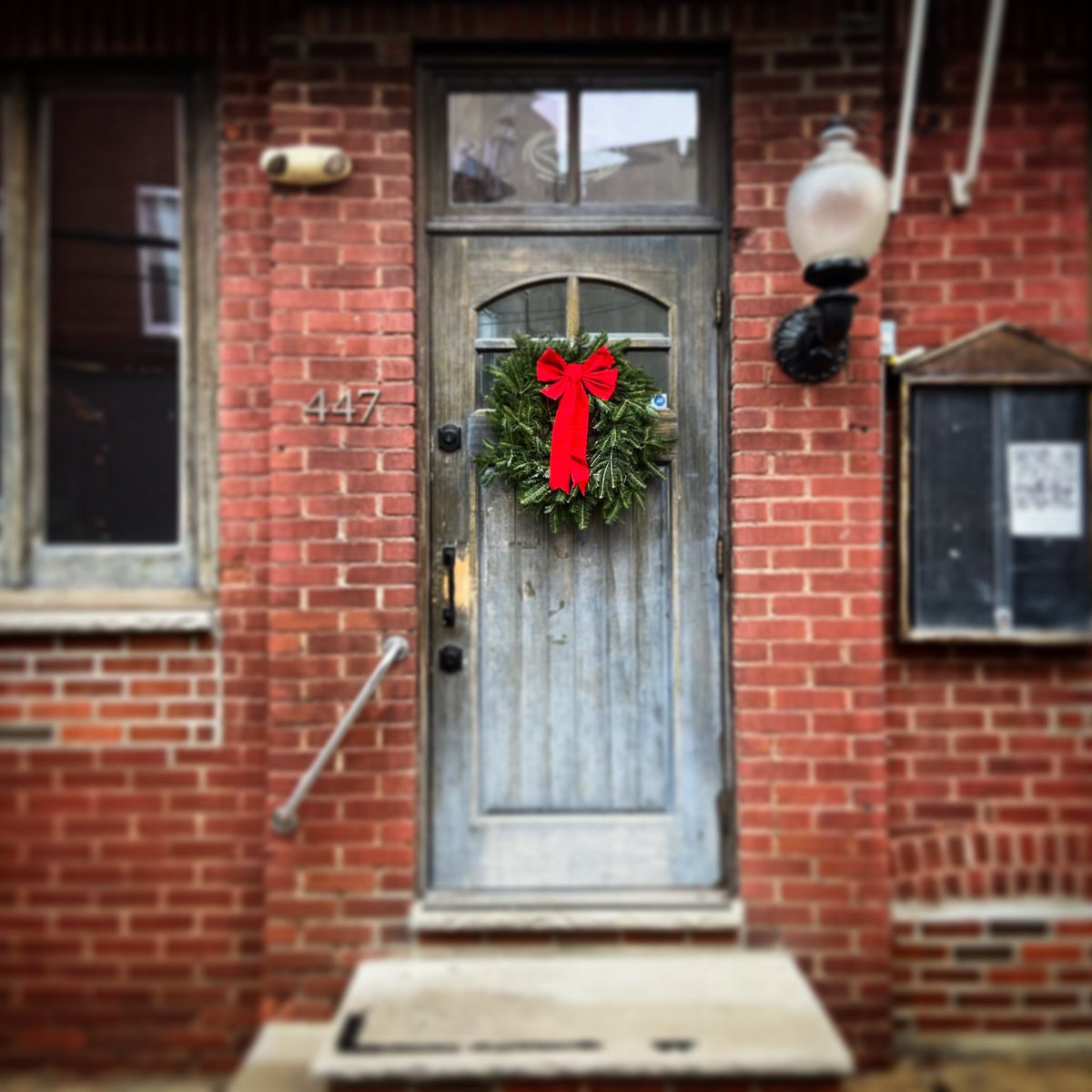 We’re CLOSED tonight, Sat. Xmas eve. We wish you all a Merry Christmas. 🎄 We’ll be back open on Tuesday. Happy Holidays!