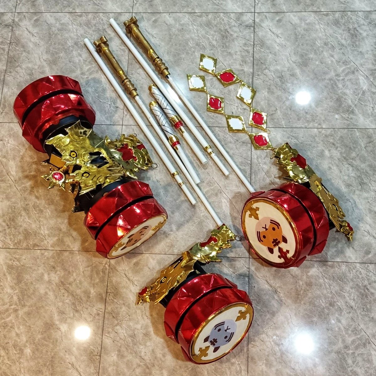 vashikk777's tweet photo. [Granblue Fantasy] 
Cidala  (シンダラ) 's Twin Hammers

Gilded Heaven Strike!

almost end of 2022(tiger), 
so this is the good time for upload the girls pic

bye bye Tiger years

#グラブル #GranblueFantasy
#シンダラ #Cidala #Props #Commission https://t.co/KFWC4AySAD
