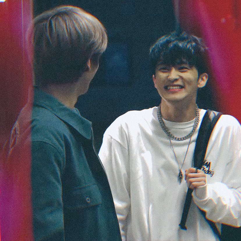 inxjupit's tweet photo. 🤍 #sungmark https://t.co/77ncEhNmb9
