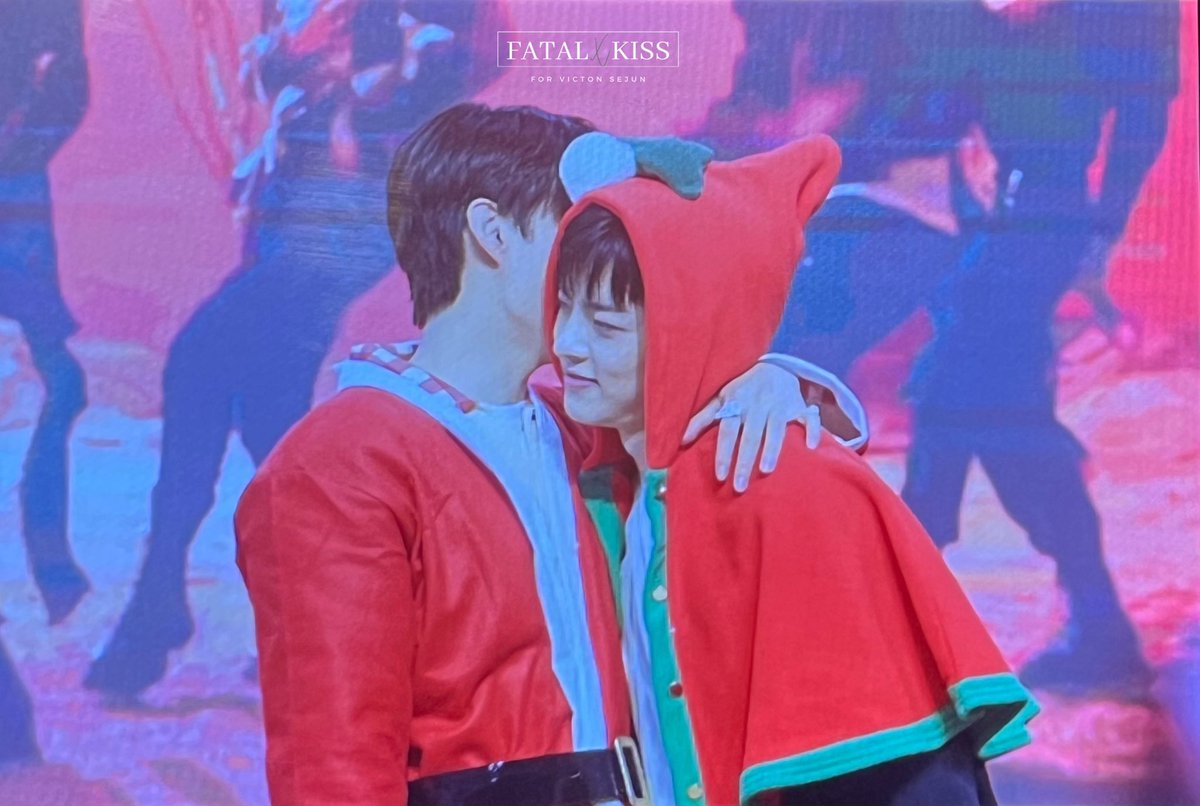 221224 메이크스타 팬싸 pre.

🍓🐰

#빅톤  #세준 #임세준 #수빈 #정수빈 
#victon  #sejun #limsejun #subin