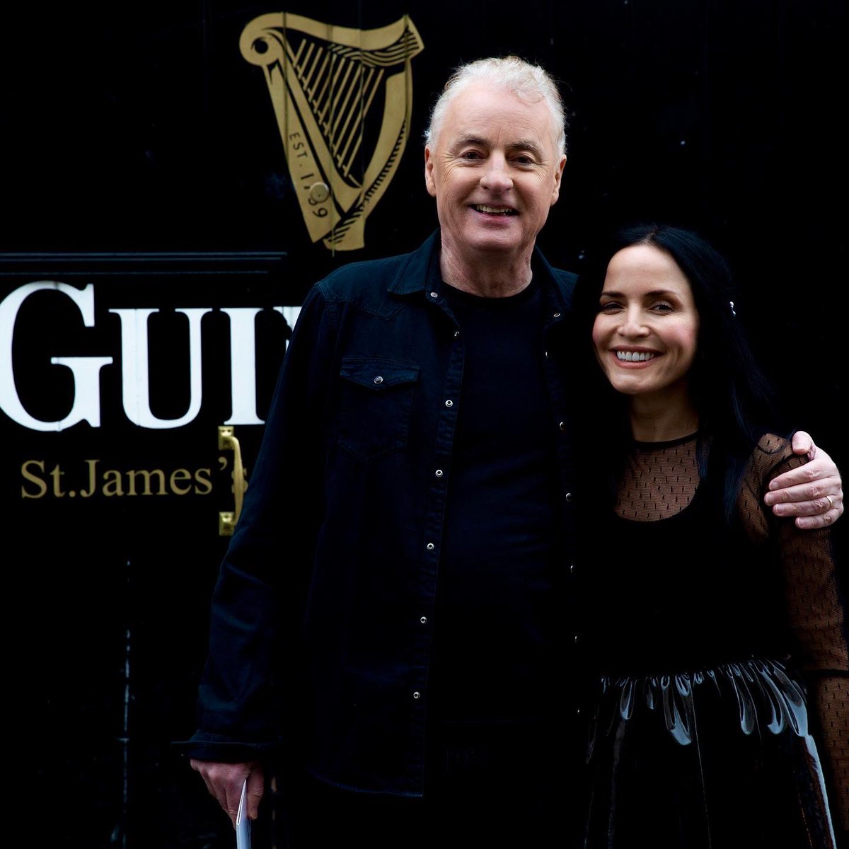 It’s Christmas Eve, Babe…. and #FanningAtWhelans is ready to go..10pm on <a href="/VirginMedia_TV/">Virgin Media Television</a> 

With.. @GillaBand <a href="/_emilyseven/">Emily 7</a> <a href="/ciaran_lavery/">Ciaran Lavery 👨🏻‍🦰</a> <a href="/FarahElleMusic/">Farah Elle</a> <a href="/DarkTropics/">Dark Tropics</a> and the wonderful <a href="/ACorr_Official/">Andrea Corr</a> picks some favourite tracks