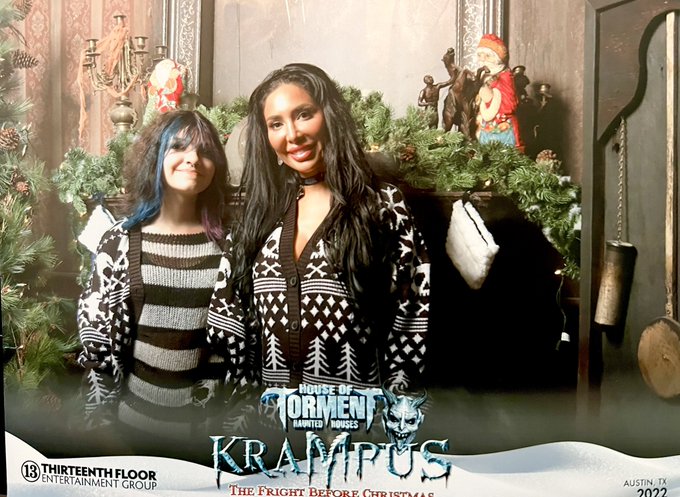 HAPPY HOLIDAYS FROM @SophiaLAbraham &amp; I, and  Happy New Year! However you spend it sending abundance<a class="tags" target="_blank" title="On Twitter" href="/?out=eyJ0eXAiOiJKV1QiLCJhbGciOiJIUzUxMiJ9.eyJpYXQiOjE3MjEzNTI1OTUsImlzcyI6InR3cG9ybnN0YXJzLmNvbSIsIm5iZiI6MTcyMTM1MjU5NSwiZXhwIjoxNzUyODg4NTk1LCJyZWRpcmVjdF91cmwiOiJodHRwczovL3R3aXR0ZXIuY29tL1NvcGhpYUxBYnJhaGFtIn0.3CWtsXQ5G5r7EbCrL7fgJxvmpmsM2ikkzWL2AkFAQaoMSBC7qYyJ9GFlQtAMznVWD_3bJkNSM-3aCw26g5o7hw">@SophiaLAbraham</a><a href="/tag/internationalwomensday"class="tags"><span>#internationalwomensday</span></a><a href="/tag/equality"class="tags"><span>#equality</span></a><a href="/tag/inclusion%20"class="tags"><span>#inclusion </span></a>