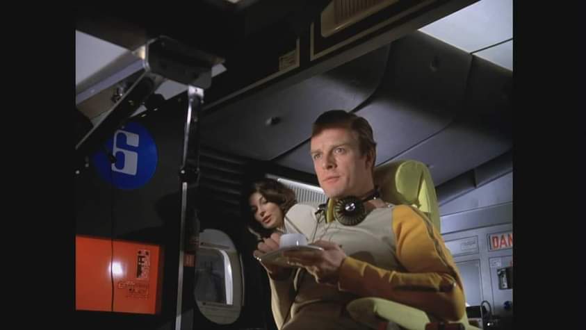TheTartanDalek's tweet photo. Here is my latest tributive tweet for the Gerry and Sylvia Anderson television 📺show SPACE:1999 (1975 - 1977). Thanks to @JailbaitTV1 for the image.
#GerryAnderson
#SylviaAnderson
#Space1999
#BarbaraKellerman
#GianniGarko
#DragonsDomain
#Space1999Saturday https://t.co/0dGd7x8Qpa