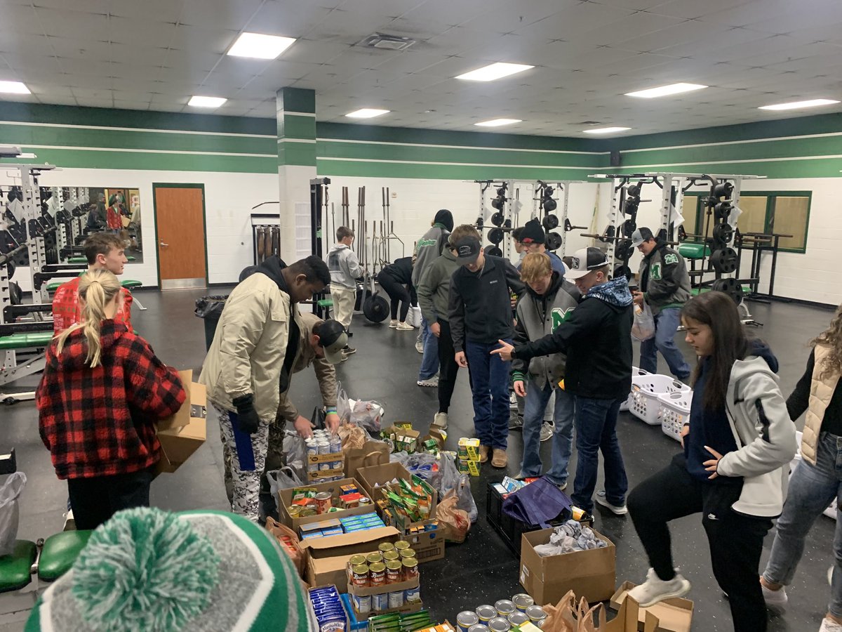 Another great way to celebrate Christmas.  Kids showed up to put together and deliver our Christmas meals this year on Christmas Eve.  Thanks to Vickie’s BBQ for cooking all 20 turkeys for the families.   Also Thanks to everyone who donated to the cause.