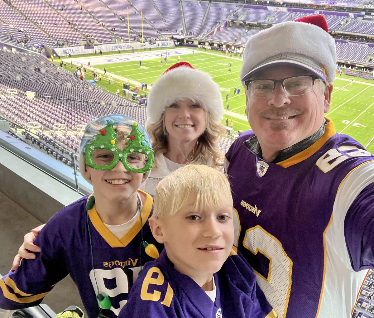 360AllAmerican's tweet photo. Skol Vikings #skol #SkolVikes https://t.co/Q9KqhS5yAP