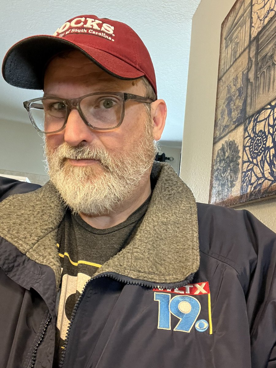 ReadyOneTakeTwo's tweet photo. Had to bust out a jacket I havenβt needed for YEARS today. @WLTX #TheGoodOldDays #SodaCity #ColaTown https://t.co/F0tCUOWvCp
