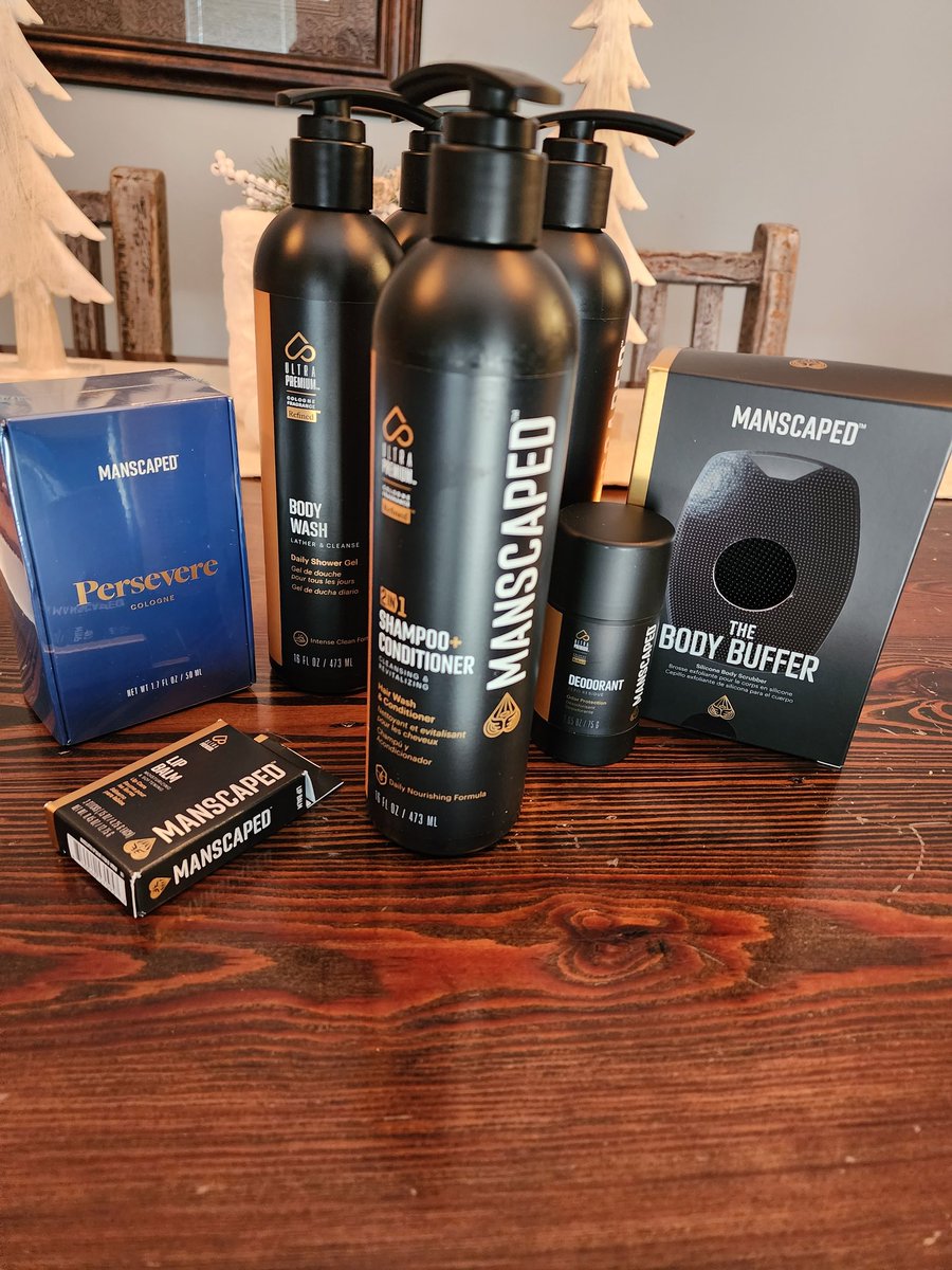 jonnydels's tweet photo. Merry Christmas for me! My manscaped merch came in right in time for X-mas so I'm all set. You can use promo code JD49 to take part in the Holiday sales going on to get 20% AND free shipping.
#ad #manscapes https://t.co/669QiIeumP