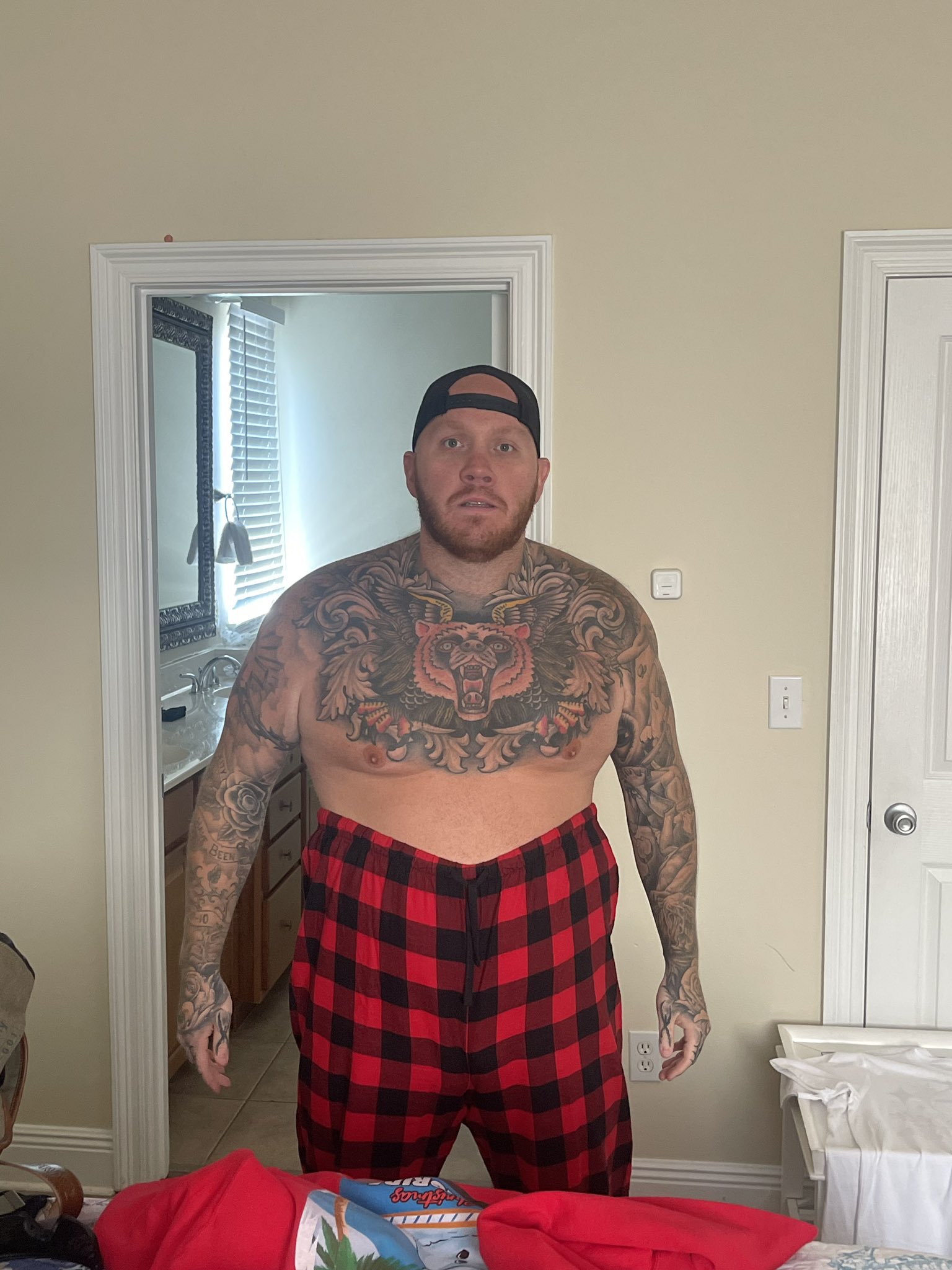 timthetatman👑 on Twitter "happy holidays🎄🎁🍻 https //t.co/Fl4DBdahZD